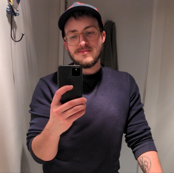 Meet your Posher, Everett - Picture 1 of 1